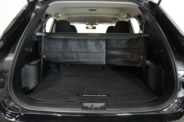 Used 2024 Mitsubishi Outlander ES FWD image 31