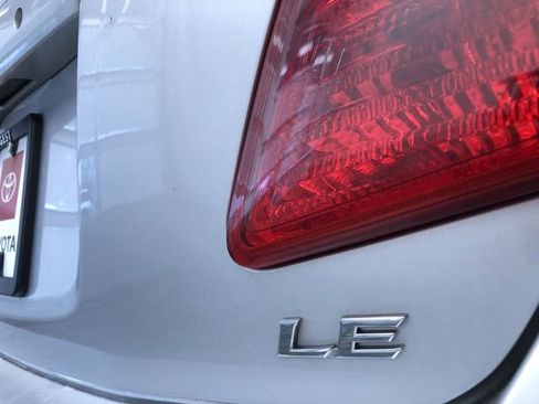 Used 2009 Toyota Camry LE image 16