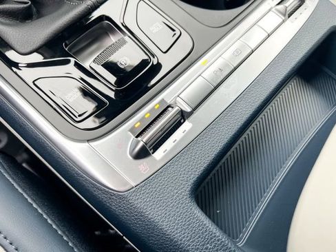 New 2026 Kia Carnival SX image 24