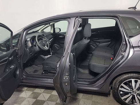 Used 2018 Honda Fit EX image 16