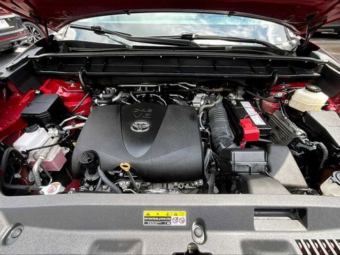 Used 2022 Toyota Highlander Limited image 29