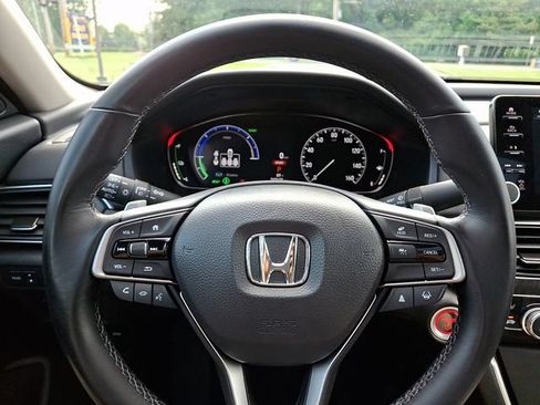 Used 2022 Honda Accord Touring image 21