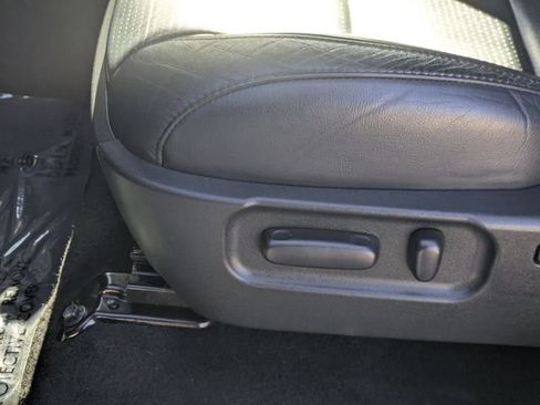 Used 2022 Toyota Tacoma Limited image 24