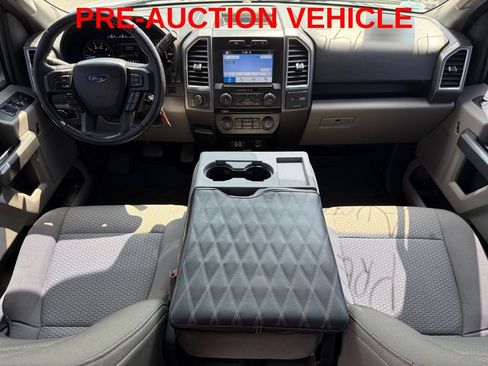 Used 2016 Ford F150 XLT w/ Equipment Group 302A Luxury AWD/4WD image 12
