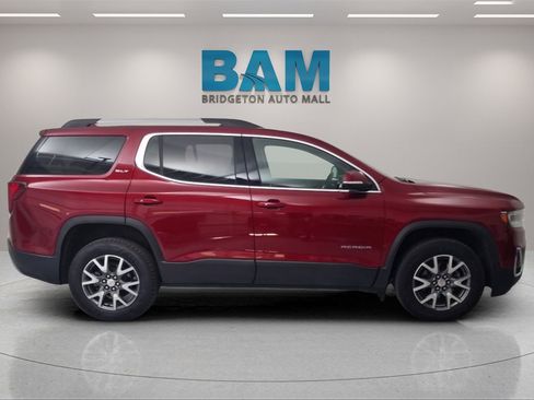 Certified 2023 GMC Acadia SLT image 8
