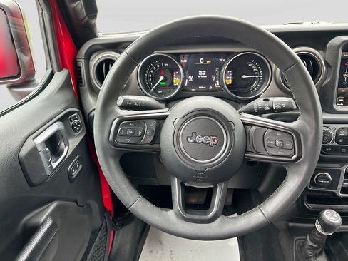 Used 2023 Jeep Wrangler Unlimited w/ Cold Weather Group AWD/4WD image 19