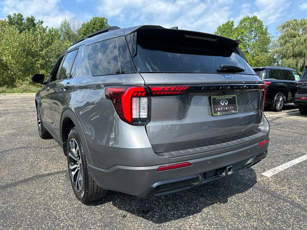 Used 2026 Ford Explorer ST-Line AWD/4WD image 11