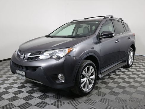 Used 2015 Toyota RAV4 Limited AWD/4WD image 5