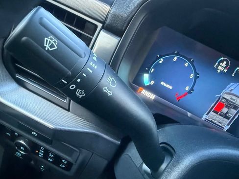 Used 2025 Ford F150 Lariat AWD/4WD image 76