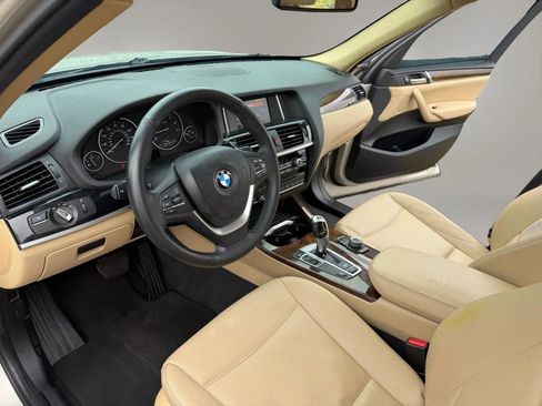 Used 2017 BMW X3 sDrive28i RWD image 12