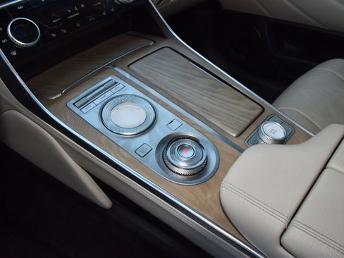 Used 2022 Genesis GV80 2.5T w/ Advanced Package 02 AWD/4WD image 31
