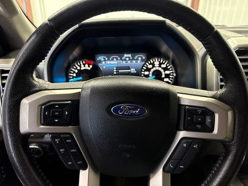 Used 2015 Ford F150 Lariat AWD/4WD image 26