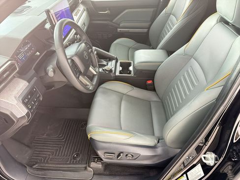 Used 2024 Toyota Tacoma 4x4 Double Cab Hybrid image 5