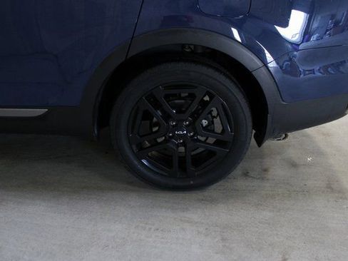 Used 2023 Kia Telluride EX X-Line image 10