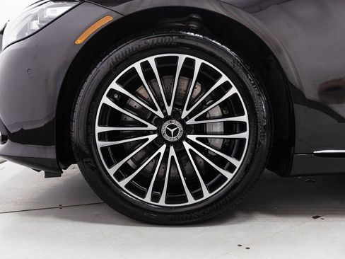 Certified 2026 Mercedes-Benz S 580 4MATIC Sedan image 37