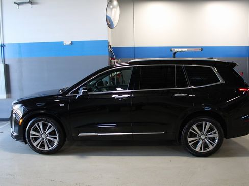 Used 2020 Cadillac XT6 Premium Luxury image 15