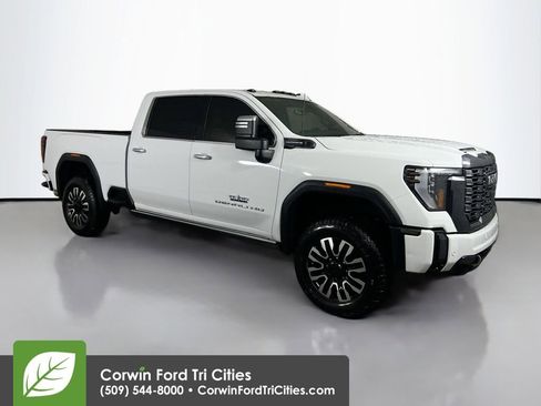 Used 2024 GMC Sierra 3500 Denali Ultimate image 1