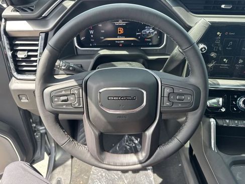 New 2026 GMC Sierra 2500 Denali Ultimate AWD/4WD image 14