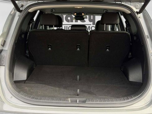 Used 2023 Hyundai Santa Fe SEL image 14