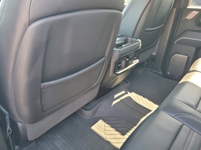 Used 2025 GMC Sierra 2500 AT4X w/ AT4X AEV Edition AWD/4WD image 12