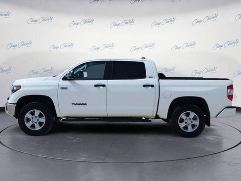 Used 2020 Toyota Tundra SR5 w/ SR5 Convenience Package image 2