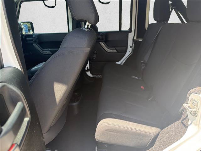 Used 2015 Jeep Wrangler Unlimited Sport w/ Connectivity Group AWD/4WD image 17