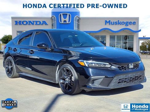 Used 2023 Honda Civic Sport image 1