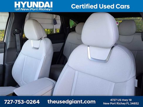 Used 2025 Hyundai Tucson Limited image 7