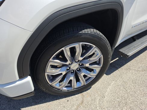 Used 2024 GMC Sierra 1500 Denali w/ Denali Reserve Package image 2