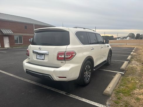 Used 2019 Nissan Armada SL w/ Premium Package image 4