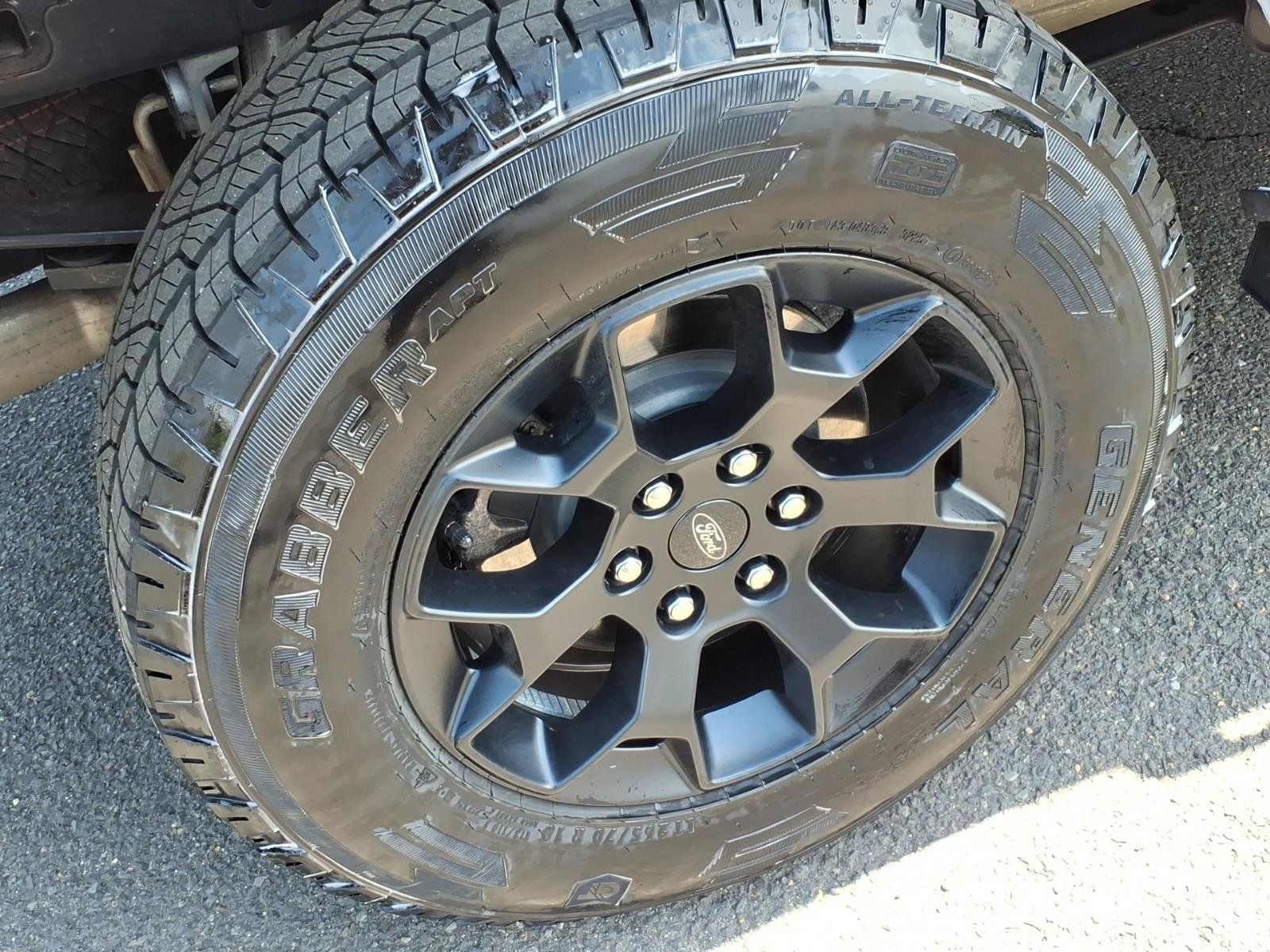 Used 2025 Ford F150 STX w/ Equipment Group 201A FX4 AWD/4WD image 7
