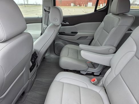 Used 2021 GMC Acadia SLT w/ Technology Package AWD/4WD image 48