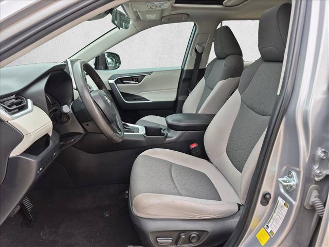 Used 2023 Toyota RAV4 XLE w/ Convenience Package FWD image 16