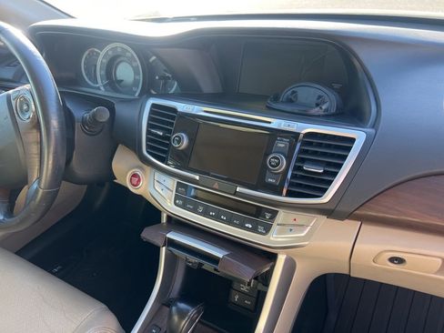 Used 2014 Honda Accord EX-L image 21