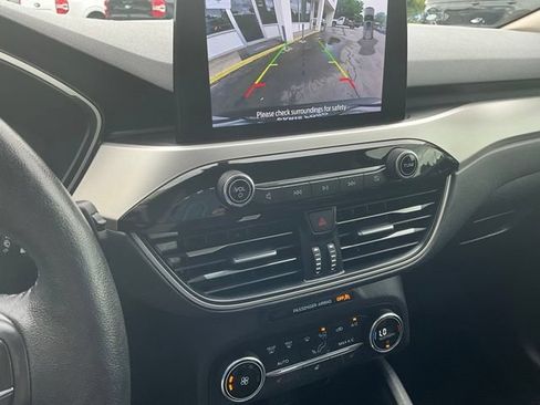 Used 2020 Ford Escape SEL FWD image 7