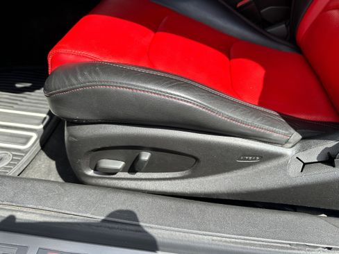 Used 2016 Chevrolet Camaro SS RWD image 18
