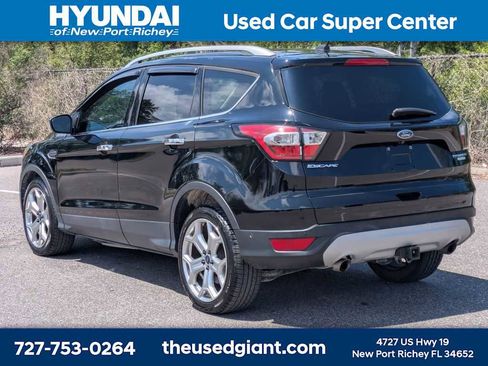 Used 2017 Ford Escape Titanium w/ Equipment Group 301A FWD image 3