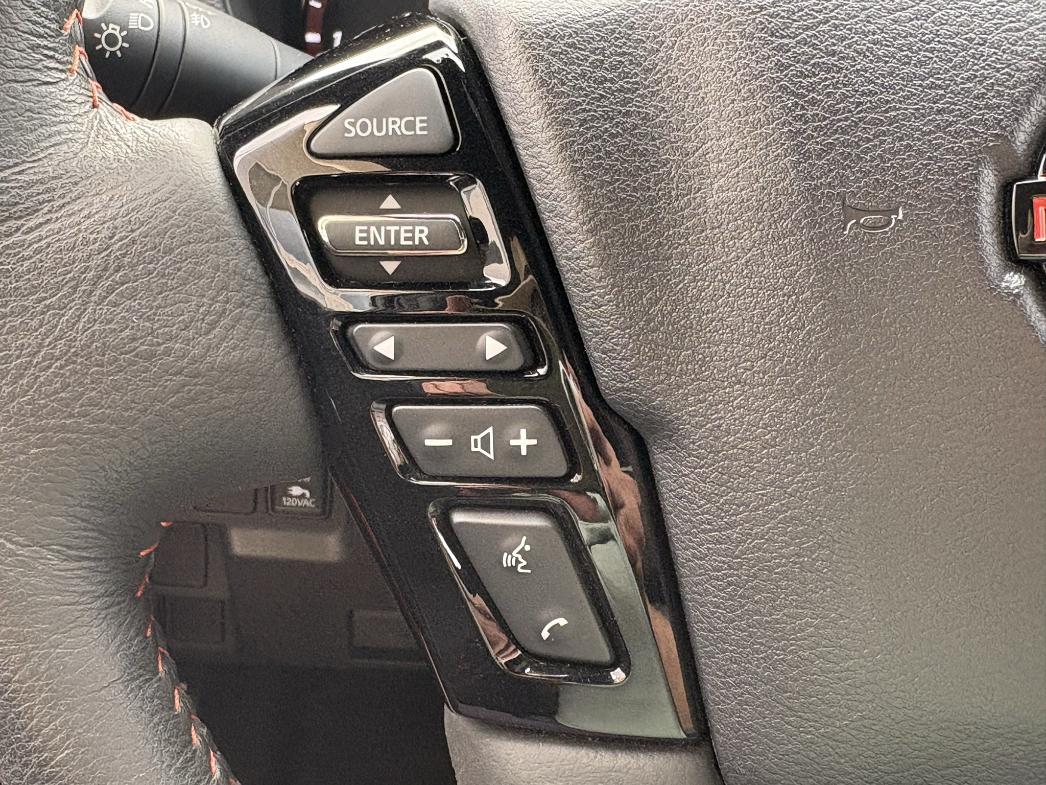 Used 2023 Nissan Frontier Pro-X w/ Pro Convenience Package RWD image 20