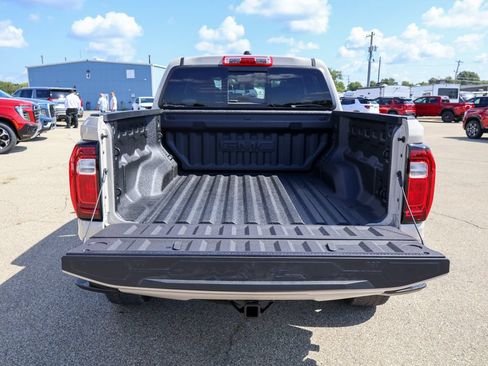New 2026 GMC Canyon AT4 w/ Nightfall Essentials Package AWD/4WD image 5