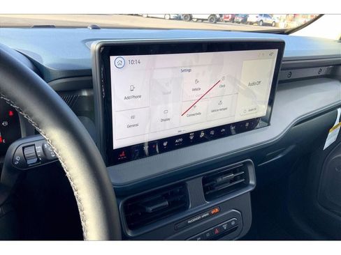 New 2025 Ford Maverick XLT w/ XLT Luxury Package image 23