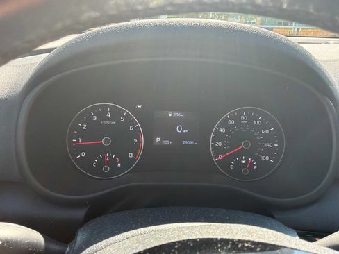 Used 2021 Kia Sportage S w/ S AWD Premium Package image 5