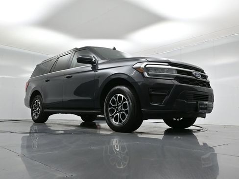 Certified 2024 Ford Expedition Max XLT image 52