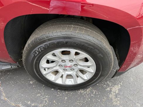 Used 2018 GMC Yukon XL SLT image 13