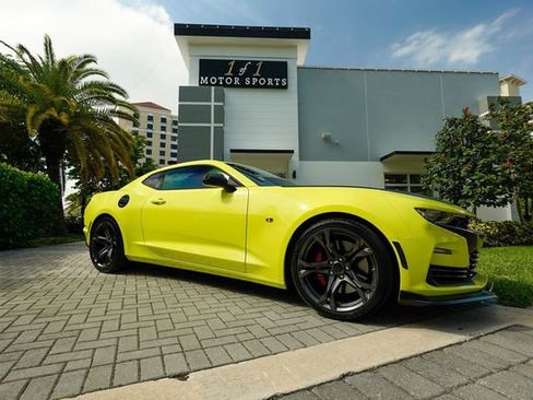 Used 2019 Chevrolet Camaro SS image 84