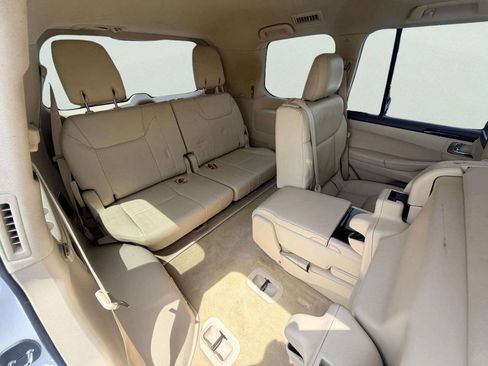 Used 2013 Lexus LX 570 4WD w/ Luxury Pkg image 33