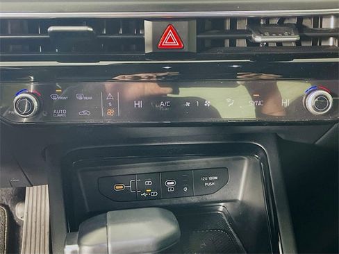 Used 2025 Kia K5 GT-Line w/ GT-Line Premium Package image 17