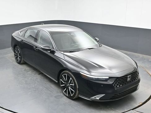 New 2026 Honda Accord Touring image 13