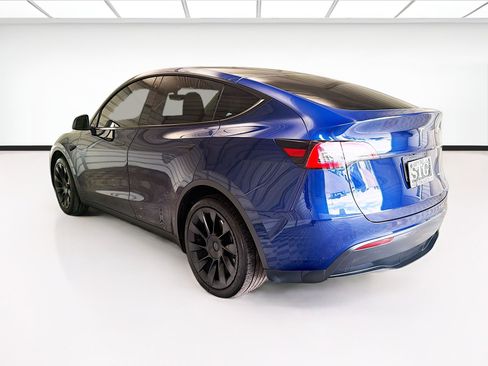 Used 2023 Tesla Model Y Long Range AWD/4WD image 6