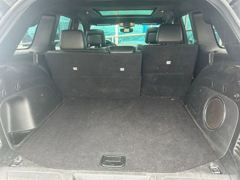 Used 2021 Jeep Grand Cherokee Limited w/ Luxury Group II image 11