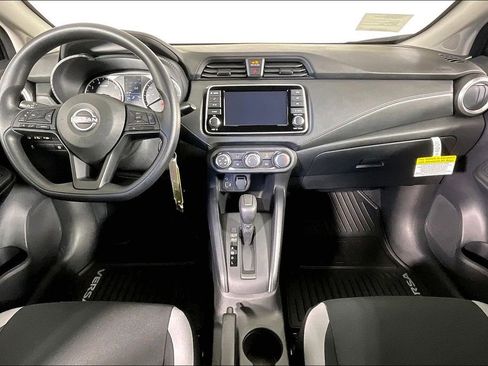 New 2025 Nissan Versa S w/ Trunk Package FWD image 2
